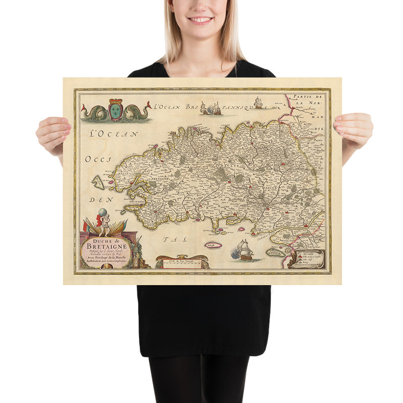 Old Map of Brittany by Nicolaes Visscher, 1690: Rennes, Nantes, Brest, Saint-Malo, and Vannes