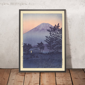 Une image encadrée de « Lake Yamanaka Sunset with Mt. Fuji » par Hasui Kawase, 1935