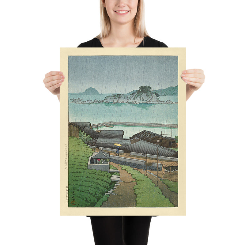 Regnerisches Küstendorf in Japan von Hasui Kawase 1935 