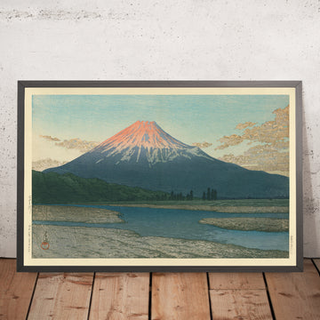 Ein gerahmtes Bild des Fuji-Flusses und des Berges Fuji von Hasui Kawase, 1935