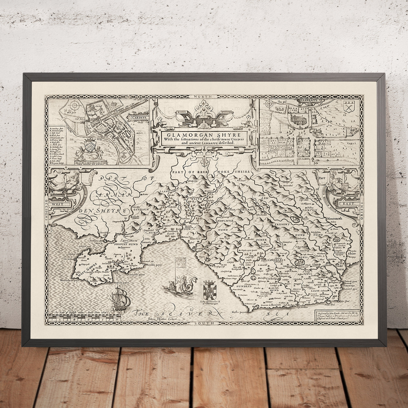 Antiguo mapa monocromo de Glamorgan, Gales, 1611 por John Speed - Cardiff, Swansea, Bridgend, Port Talbot, Barry