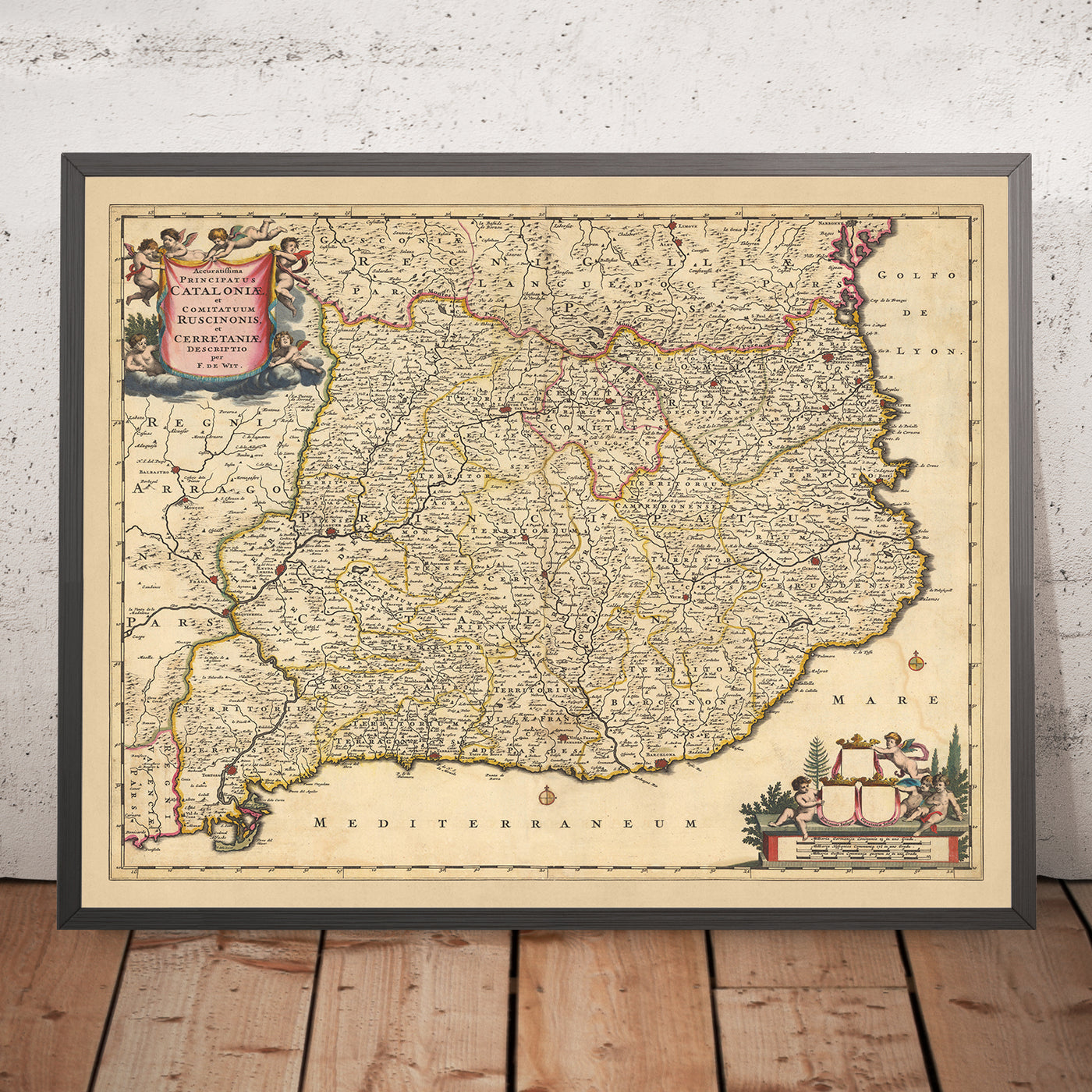 Mapa antiguo de Cataluña y el Rosellón de Visscher, 1690: Barcelona, Tarragona, Girona, Perpiñán, Pirineos