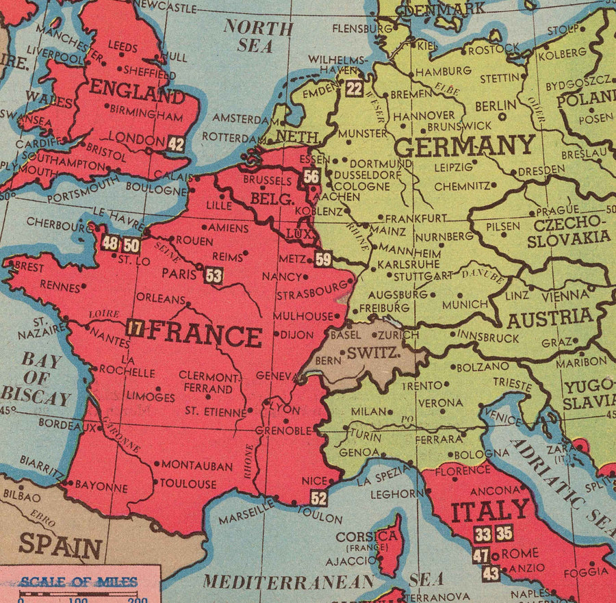 Ancienne carte de la Seconde Guerre mondiale, 1945 - "3 ans de guerre" par Edwin Sundberg - Alliés contre Axe - Participation des États-Unis à la Seconde Guerre mondiale